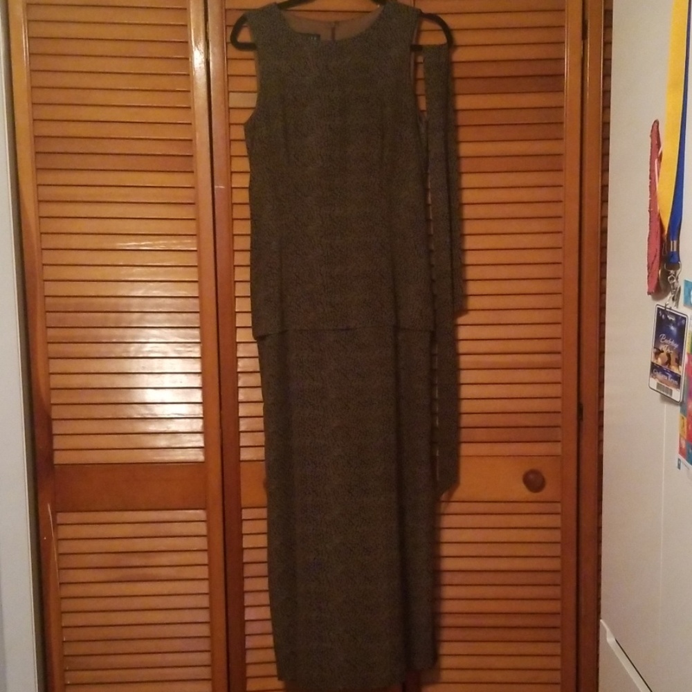 Spenser Jeremy 100% silk long dress size 8